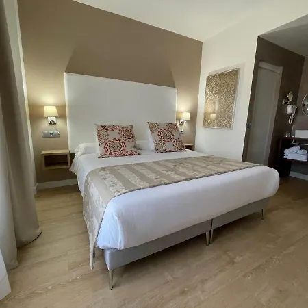 Anoreta Hotel 4*